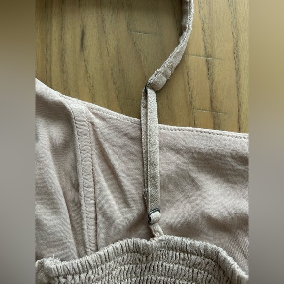 Abercrombie & Fitch Smocked Back Crop Top - Picture 4 of 4